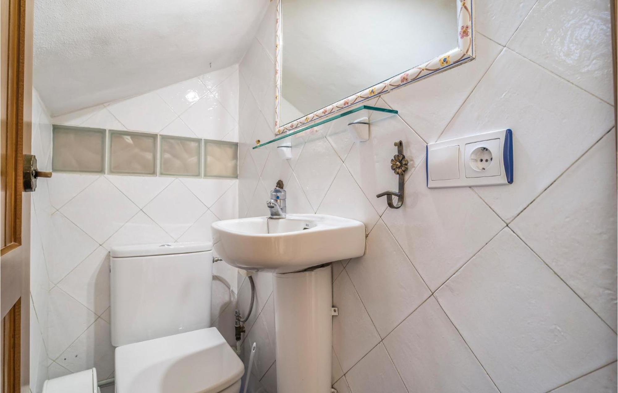 Stunning Home In Gaucin With Wifi Bagian luar foto