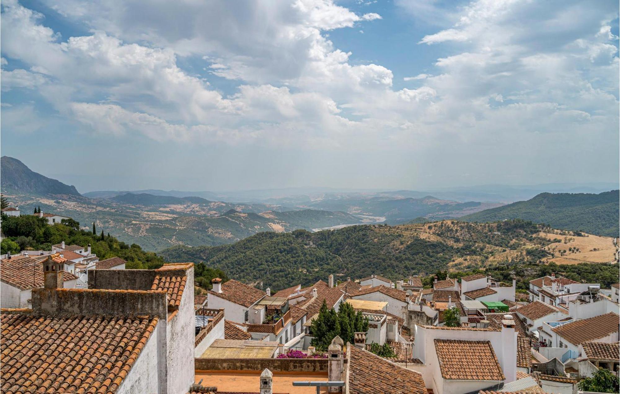 Stunning Home In Gaucin With Wifi Bagian luar foto